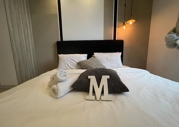 Arcoris, Mont Kiara By Mk Home